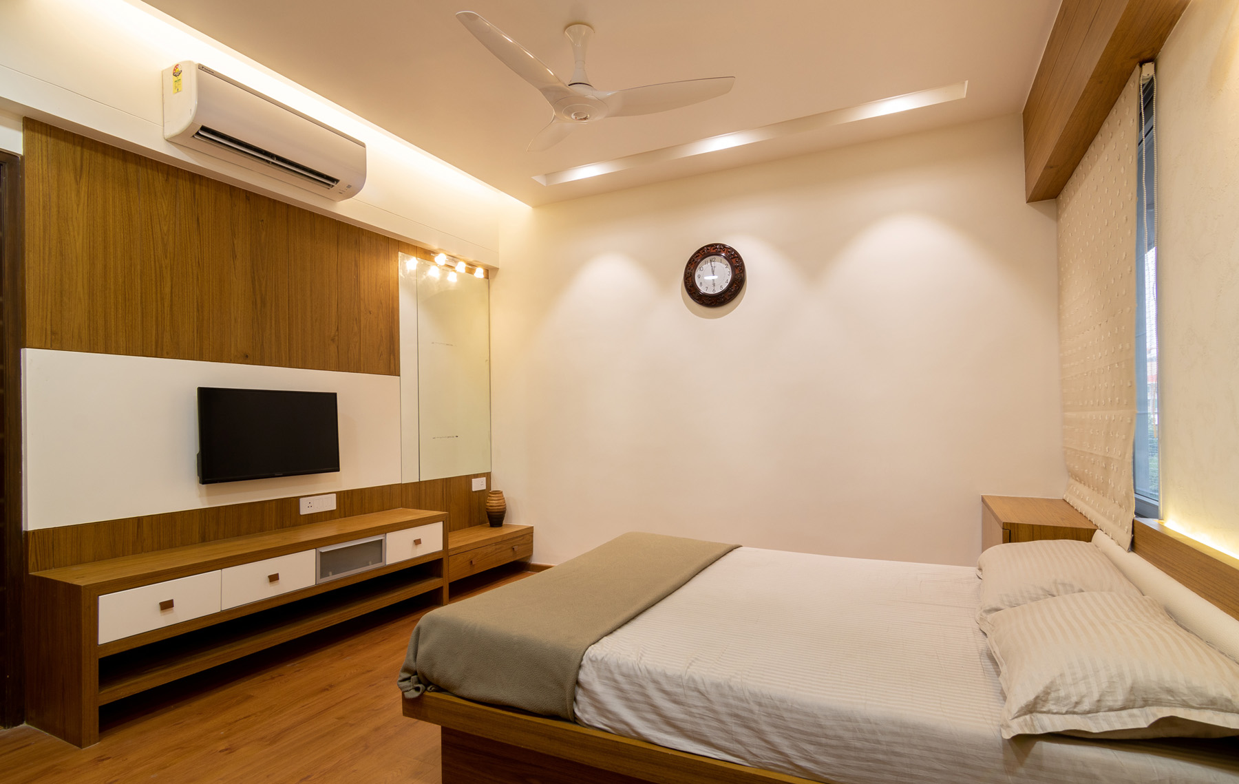 Modern Architects and Interior Designers